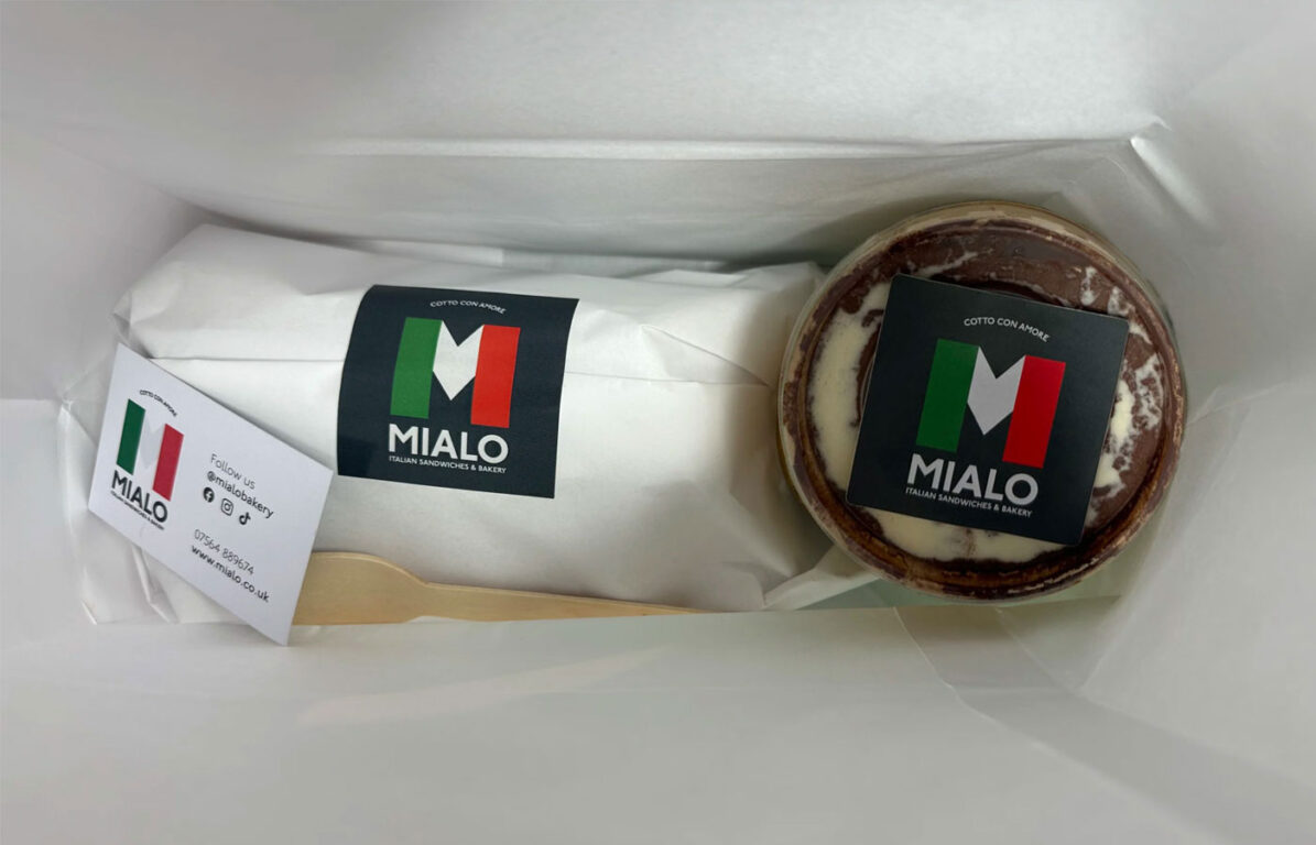 Mialo Bakery logo design