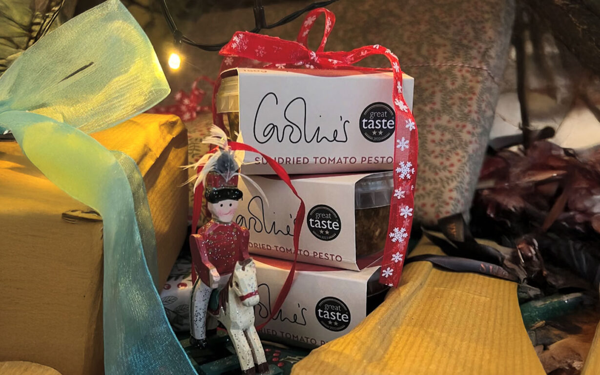 Carolines Pesto Packaging